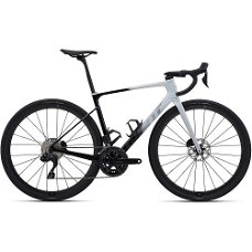 2024 Giant Defy Advanced Pro 1 Road Bike (PIENARBIKESHOP)