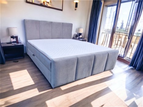 Boxspringbed /continentaal bed /slaapkamerbed met bedladen - 2