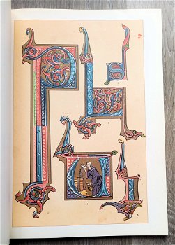 Decorative Alphabets throughout the ages - Groot formaat - 4