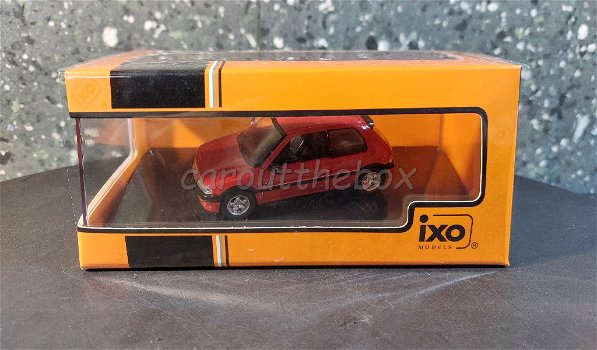 Peugeot 106 XSI Le Mans 1993 rood 1/43 Ixo V958 - 3