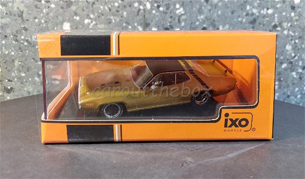 Plymouth GTX Runner 1971 gold 1/43 Ixo V960 - 3