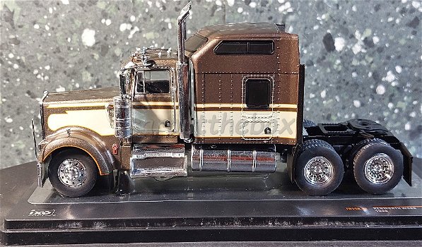 Kenworth W900 1990 bruin 1/43 Ixo V963 - 0