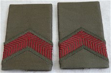 Rang Onderscheiding, Trui, Soldaat 1e Klasse, Koninklijke Landmacht, 1962-2000.(Nr.3)