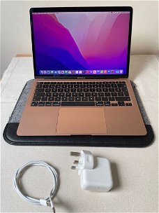 Apple MacBook Air 15" Notebook