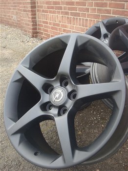 19''Inch Origineel Opel insignia Zwaart Zonder Banden 5x120 - 7