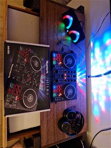 Numark Party Mix dj controller