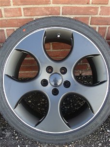 18'' Inch GTI Black Velgen en Banden Steek 5x112