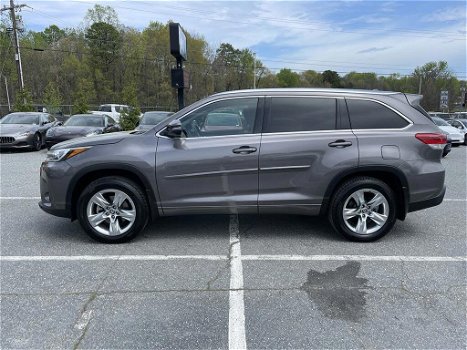 2018 Toyota Highlander Limited AWD - 0