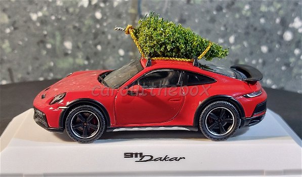 Porsche 911 DAKAR with tree 1/43 Spark SP115 - 0