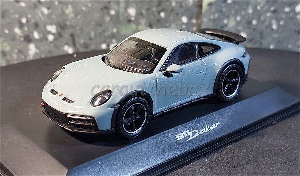 Porsche 911 DAKAR grijs 1/43 Spark SP116 - 1