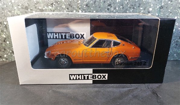 Datsun 240 Z oranje 1/24 Whitebox WB091 - 3