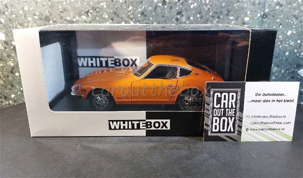 Datsun 240 Z oranje 1/24 Whitebox WB091 - 5