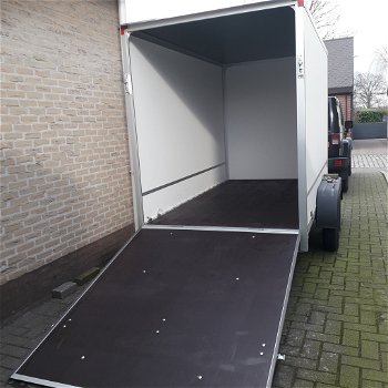 gesloten aanhangwagen met valdeur - 3