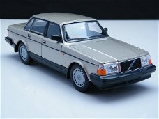 Nieuw Miniatuur Schaalmodel Volvo 240 GL – Welly 1:24