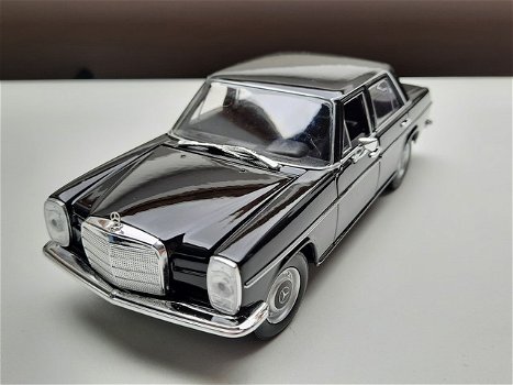 Nieuw miniatuur Modelauto Mercedes Benz 220 – Welly 1:24 - 0