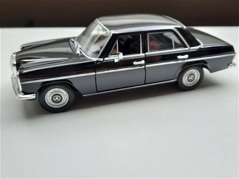 Nieuw miniatuur Modelauto Mercedes Benz 220 – Welly 1:24 - 2