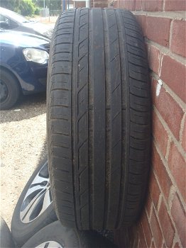 18’’search Kia Sportage LM Velgen en Zomerbanden 5x114.3 - 3