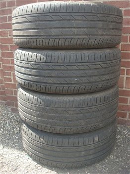 18’’search Kia Sportage LM Velgen en Zomerbanden 5x114.3 - 5