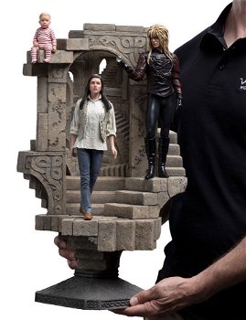 Weta Labyrinth Statue Sarah & Jareth in the Illusionary Maze - 5