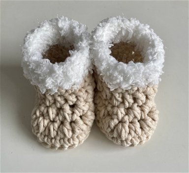 Babyslofjes Booties met een 'nepbont' randje - Beige/Zand - 0