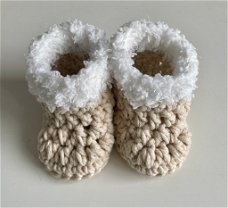 Babyslofjes Booties met een 'nepbont' randje - Beige/Zand