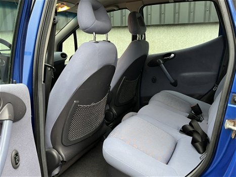 Mercedes A190 Elegance Apk 2025 Airco Bose soundsysteem amg velgen - 5