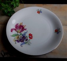 Vintage porseleinen bordje Seltmann Weiden K. Bavaria (bloemen, goudkleurige randje)