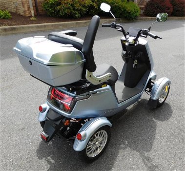 Fast Selling Mobility 4 wheel scooter & Golf Cart - 4