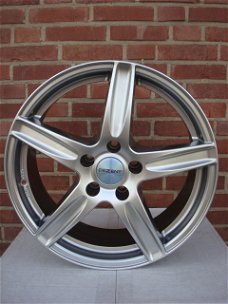 17'' Inch Dezent 5x110 7.0 J ET35 Naaf 65,1