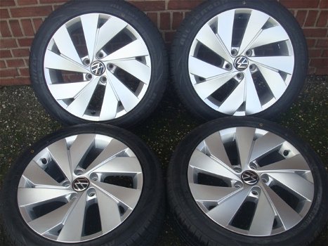 17”Inch Originele Belmont Volkswagen Nieuwe Banden all seizoen Golf 8 5x112 - 4