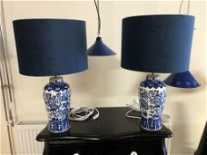 Handmade Set Blauwe bewerkte Vaaslampen Blue Velvet kappen