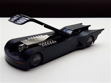 Movie en film auto Batmobile Animatie + Batman Figuur Jada Toys modelauto 1:24 - 2