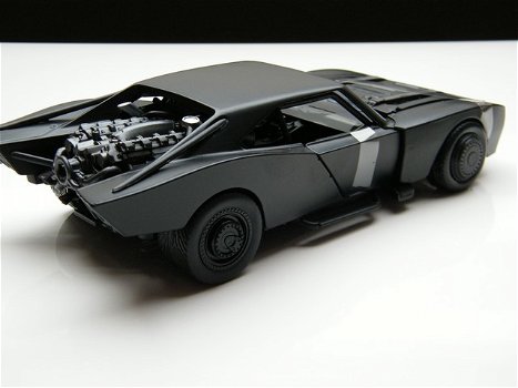 schaal model auto Batmobile + Batman Figuur Jada Toys 1:24 filmauto en moviecar - 5
