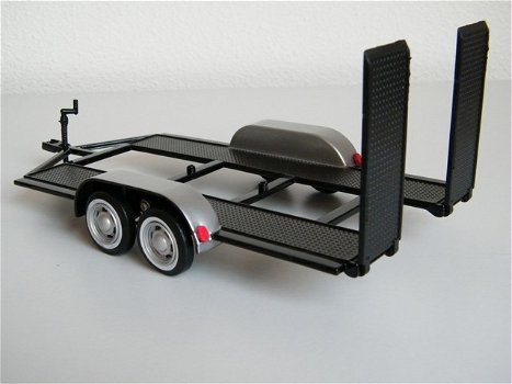 schaalmodel modelauto trailer / aanhanger – kar Motormax 1:24 ambulance - 0