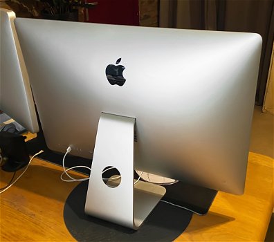 Te koop Imac-2019 27 inch i5 - 16GB DDR4 ram geheugen - 500 GB SSD drive - 4 GB videokaart. - 1