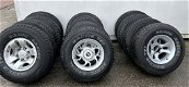 toyota nissan patrol 4x4 terreinwagen velgensets alluminium 3 sets zo goed als nieuw - 0 - Thumbnail