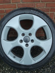 18"Orgineel GTI Grijs Velgen en Banden Steek 5x112