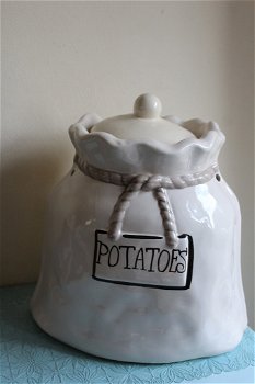Aardappelen bewaarpot in vorm van een zak - 2