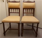 2 antieke stoeltjes