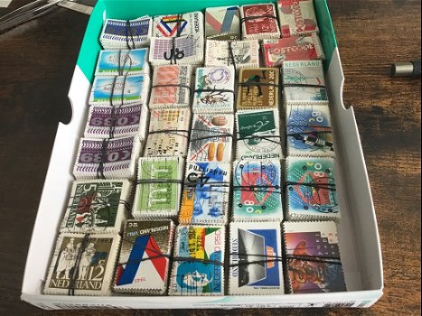 Bundels Nederlandse postzegels - 0