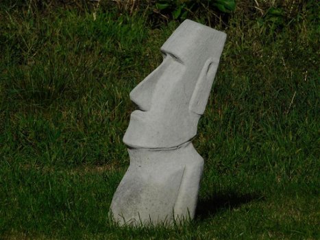 tuinbeeld moai - 1