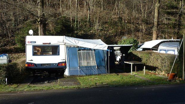 Zonnige permanente camping, Burgtal, Wachenheim an der Weinstraße (Pfalz), Duitsland - 1