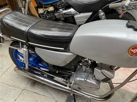 Yamaha 600 Motor plus Zundapp Brommer in een Koop €6500 alles Gereviseerd - 1