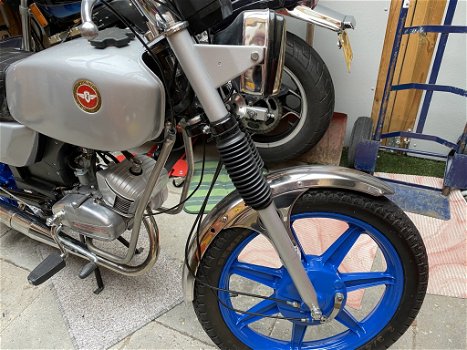 Yamaha 600 Motor plus Zundapp Brommer in een Koop €6500 alles Gereviseerd - 4