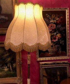 Brocante antieke staande lamp / vloerlamp koper, onyx steen lampvoet, crème stoffen barok lampenkap - 1