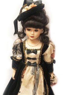 Antieke pop porselein met barok rococo jurk handgemaakt, 50 cm hoog