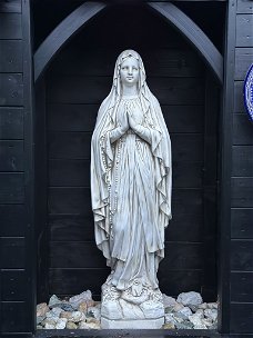 Maria beeld uit Italië