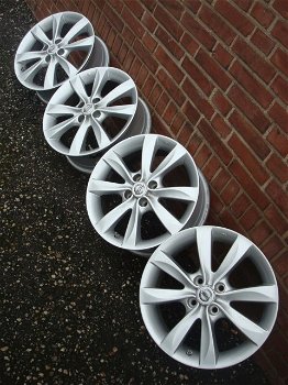 17'' Originele Nissan Velgen 4x100 - 3