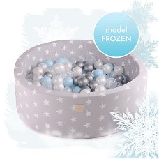 Ballenbak Frozen met 250 ballen | 90x30 cm