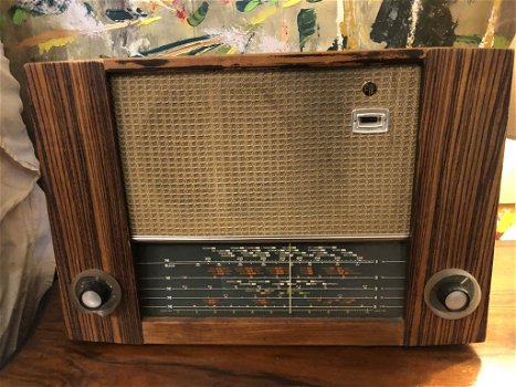 Engelse oude radio voor reparatie of onderdelen - 0
